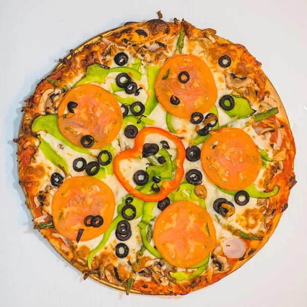 Photo d'une pizza végétarienne